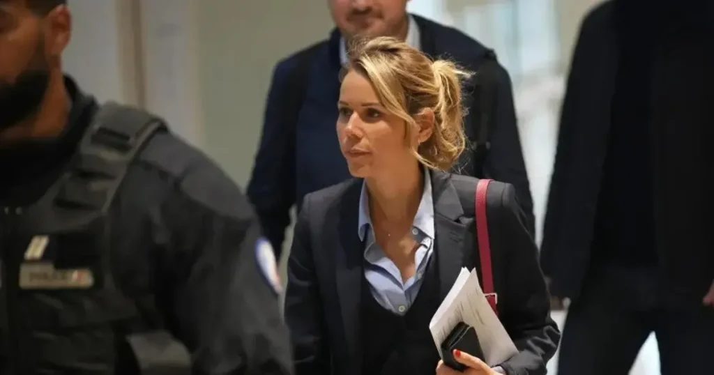 ابنة بريجيت ماكرون تدافع عن والدتها ضد شائعات التحول الجنسي