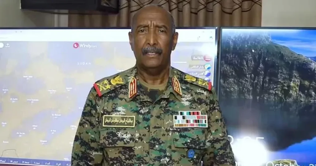 السودان.. البرهان: غادرنا الفاشر بسبب تعرض مدنيين لقتل ممنهج