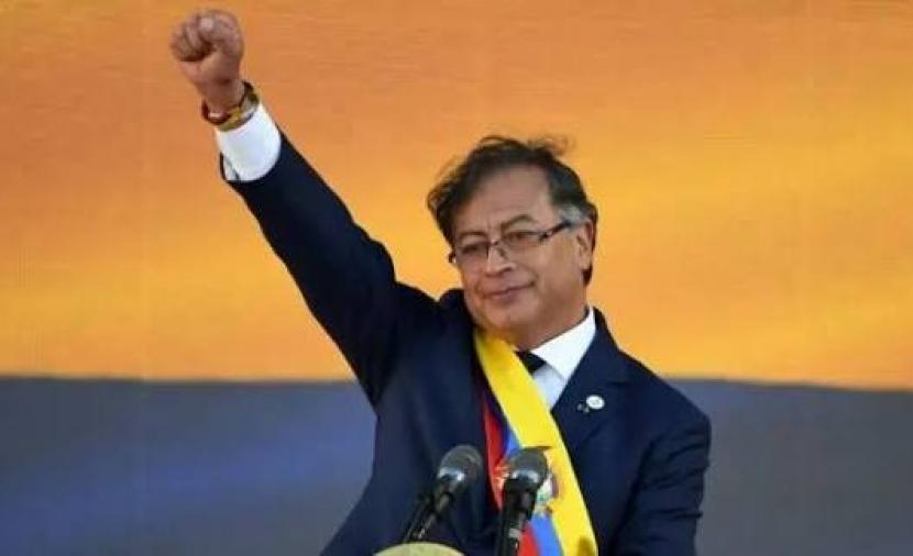 الرئيس الكولومبي يتحدى ترامب: “لن أتراجع.. ولن أركع أبدا”