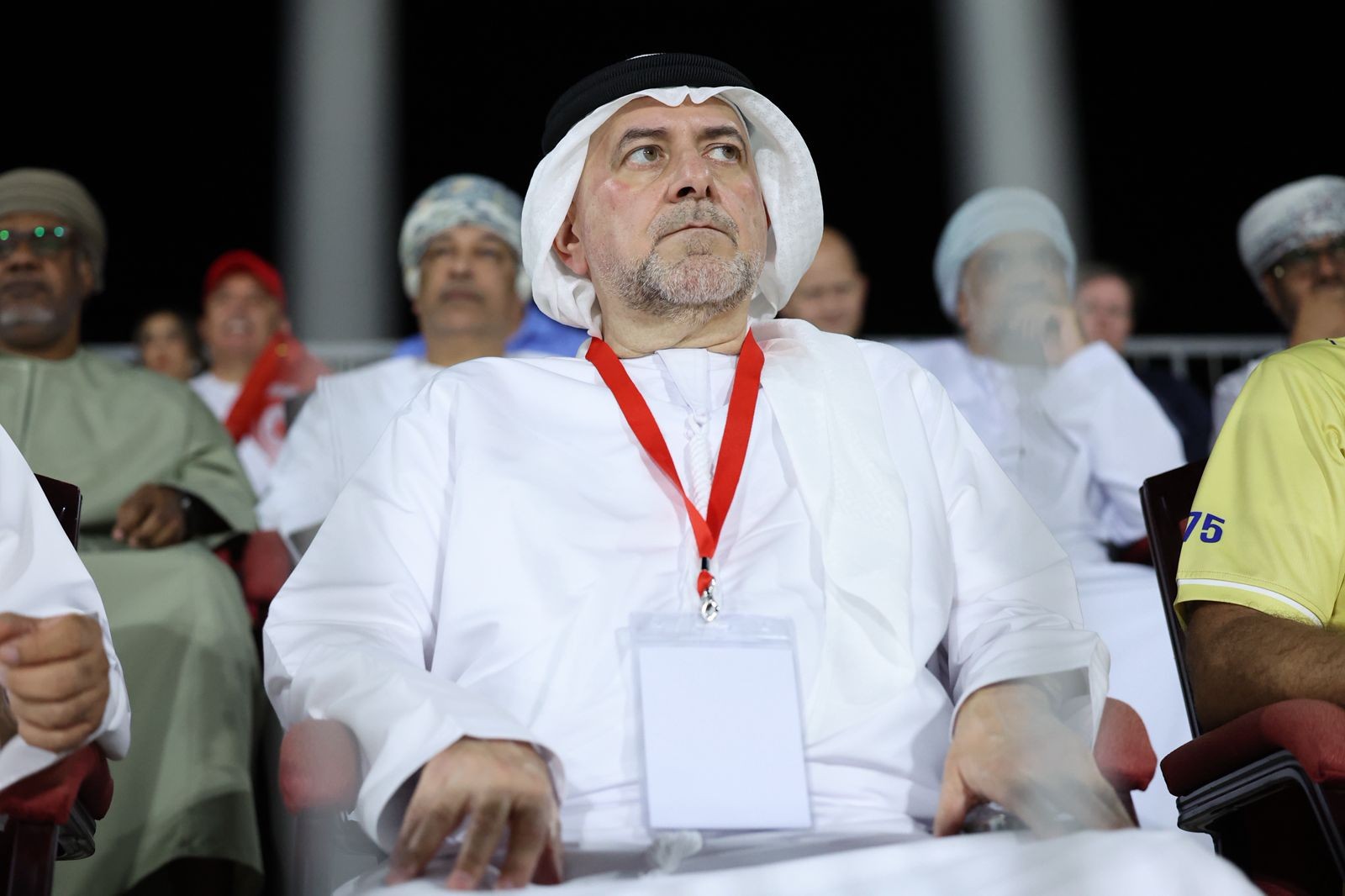 الكرة الطائرة الشاطئية (1).jpg