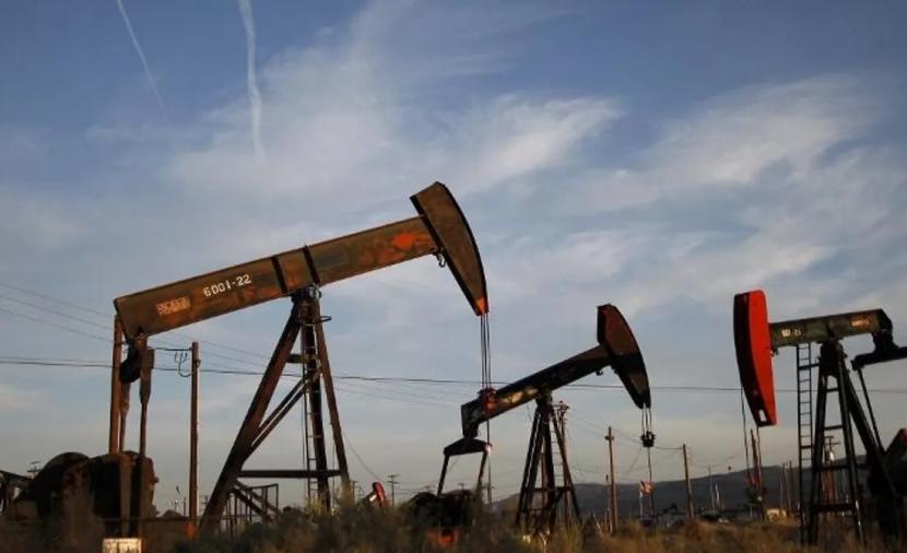 النفط يرتفع بعد تراجع مخزونات الخام الأمريكية