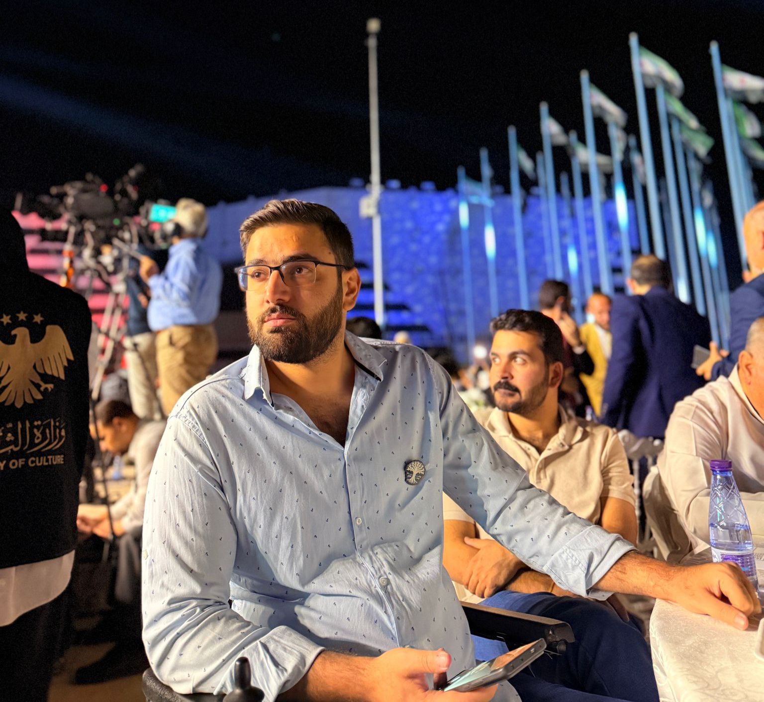 الناشط موفق أحمد هارون خلال حملة ريفنا بيستاهل حيث تبرع بكرسيه المتحرك لصالحه ذوي الإعاقة ـ 20 أيلول 2025 ( موفق هارون /فيسبوك)
