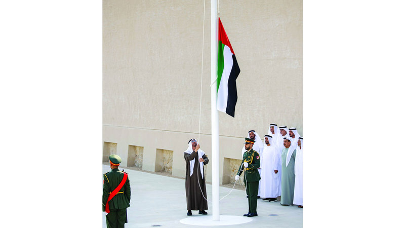 رئيس الدولة: أبناء الإمارات يجتمعون على حب الوطن والمسؤولية تجاه إعلاء رايته خفّاقة