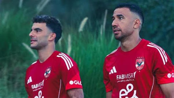 تريزيجيه وزيزو ” مش بيباصوا لبعض ” في الملعب