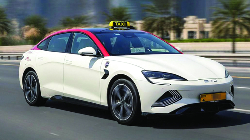 بحد أدنى 13 درهماً.. تعرفة جديدة لـ «الحجز الذكي» لمركبات الأجرة في دبي