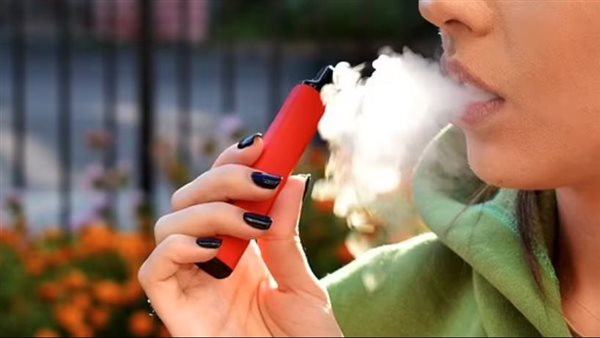 المالديف أول دولة في العالم تحظر التدخين الإلكتروني