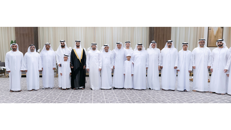 حمدان بن محمد يحضر أفراح عبدالغفار حسين والمري