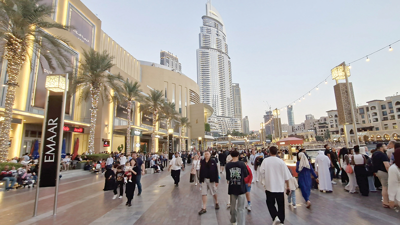 رقم قياسي.. دبي تستقبل 15.7 مليون سائح دولي في 10 أشهر