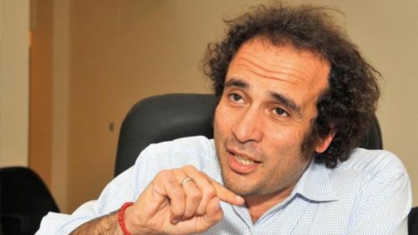 عمرو حمزاوي: أزمة السودان تحظى باهتمام أكبر في دوائر الإعلام والسياسة الأمريكية