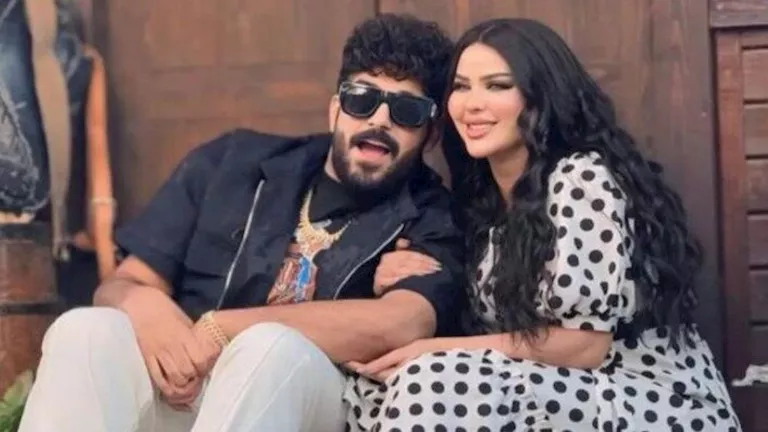 “معندهاش وعي ولا إدراك”.. شقيقة زوجة إسماعيل الليثي تكشف تفاصيل حالتها