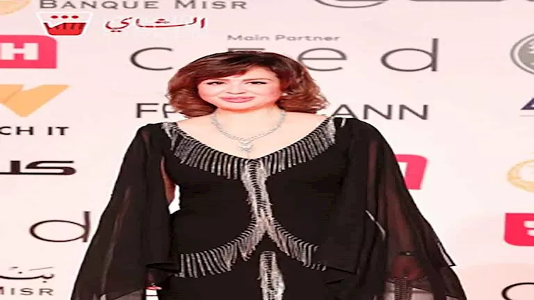 إلهام شاهين تشيد بفيلم “بنات الباشا” : “أمتعتونا بفيلم جميل”