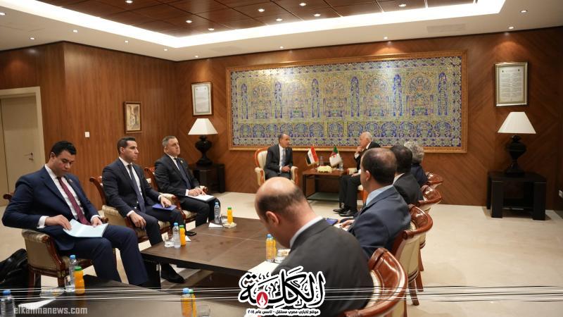 وزير الخارجية يلتقي نظيره الجزائري لبحث العلاقات الثنائية والقضايا محل الاهتمام المشترك | أخبار وتقارير | بوابة الكلمة