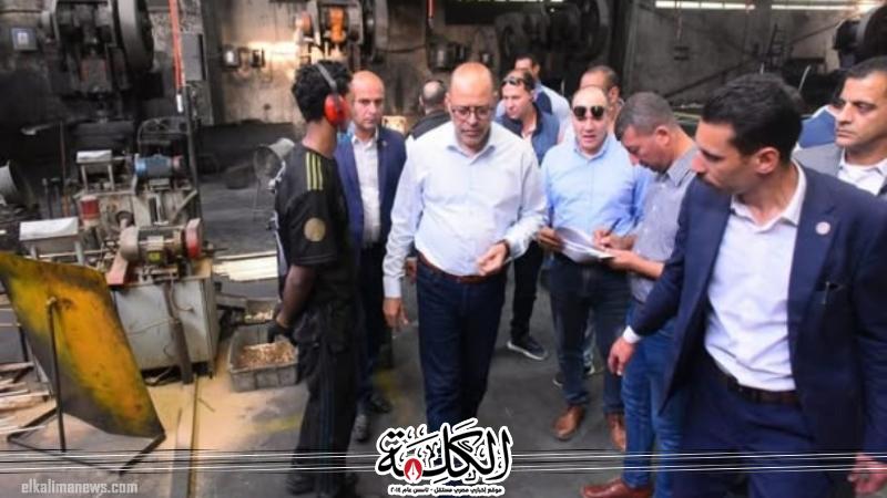 وزير العمل يقود جولة تفتيشية جديدة بمناطق صناعية بالسويس لتطبيق قانون العمل الجديد | أخبار وتقارير | بوابة الكلمة