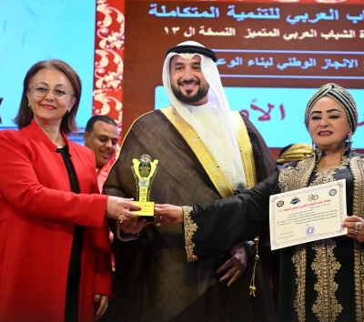 المستشار عبدالعزيز المعاودة يفوز بجائزة مجلس الشباب العربي للتنمية المتكاملة – الوطن