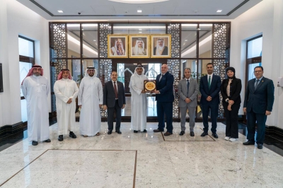 النائب قراطة: العمل النقابي في البحرين يحظى باهتمام ورعاية الملك – الوطن