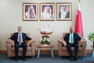 وزير التنمية الاجتماعية يستقبل سفير المملكة المتحدة لدى البحرين – الوطن