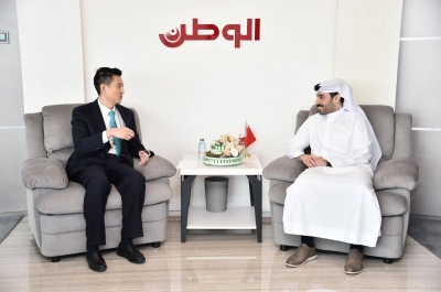 رئيس تحرير «الوطن» يستقبل نائب السفير الصيني – الوطن