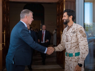 ناصر بن حمد يستقبل وفد الجمعية البرلمانية لحلف شمال الأطلسي ‘الناتو’ – الوطن