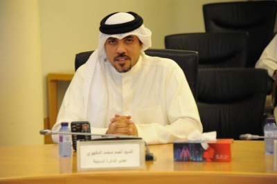 «المحرق البلدي» يطلب الكشف عن عقود عمال «المنتزهات» – الوطن