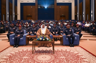 وكيل وزارة الداخلية يحضر حفل تخريج المشاركين في الدورات التدريبية بالأكاديمية الملكية للشرطة – الوطن