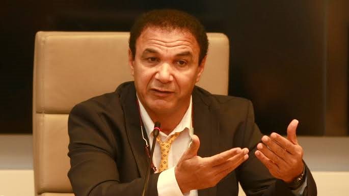 تعليق مثير للجدل من أحمد الطيب بشأن الهجوم على حسام حسن