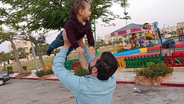 هل تخطيط وترصّد أم جنون؟ ننفرد بنص رسائل المتهم في جريمة الإسكندرية إلى المهندس الضحية.. تفاصيل مثيرة