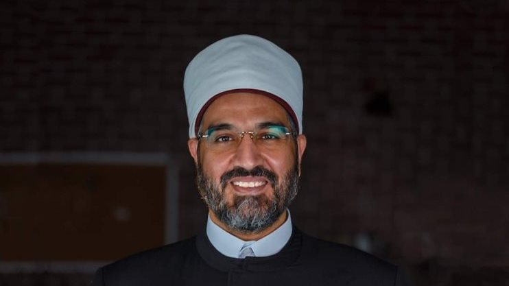 عمرو الورداني يوضح الرسالة القرآنية في قول الله “لا تطغوا في الميزان”