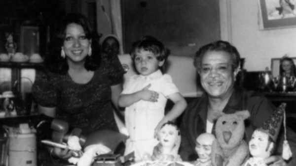 حفيدة محمود شكوكو: أتمنى أن يحمل مسرح العرائس في مصر اسم مسرح شكوكو للعرائس