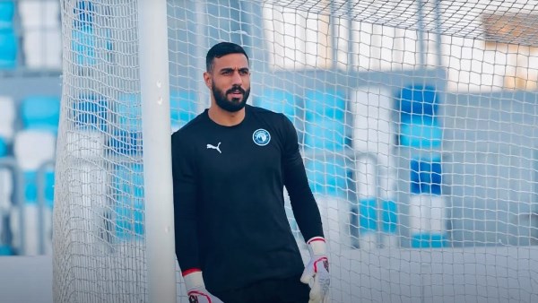 أحمد الشناوي يتواجد بمعسكر منتخب مصر وحسام حسن يراقب ثنائي الزمالك