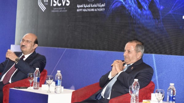 محافظ بورسعيد يشهد فعاليات المؤتمر السنوي للجمعية المصرية لجراحة القلب والصدر