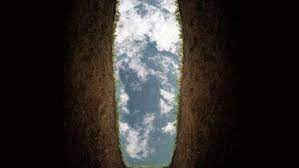 دعاء للميت بعد الفجر .. بـ 14 كلمة تبشره الملائكة في قبره