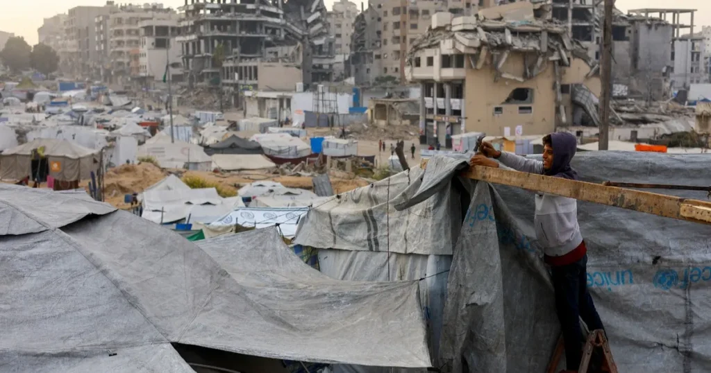 منظمات إغاثة: لا خيام ولا أغذية كافية تصل إلى غزة