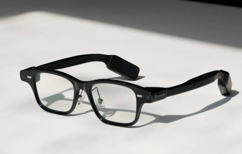 علي بابا تكشف عن نظاراتها الذكية Quark ببطارية قابلة للاستبدال