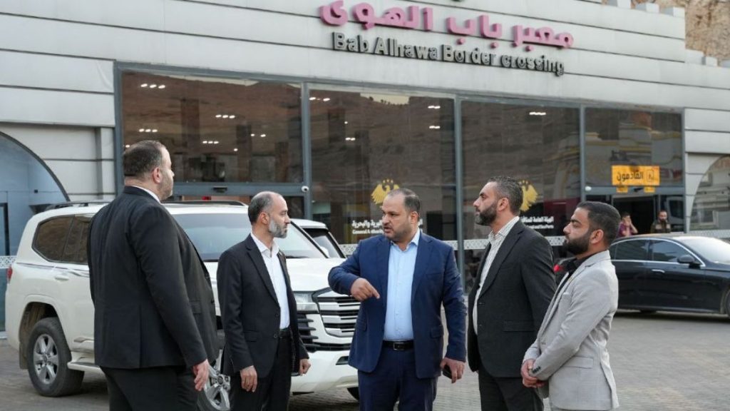 ما حقيقة طلب مراجعة أفرع النظام السابق على المعابر؟