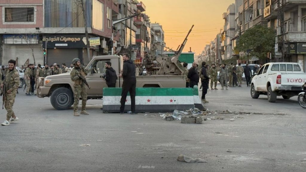 هدوء نسبي في حمص بعد فرض حظر التجوال