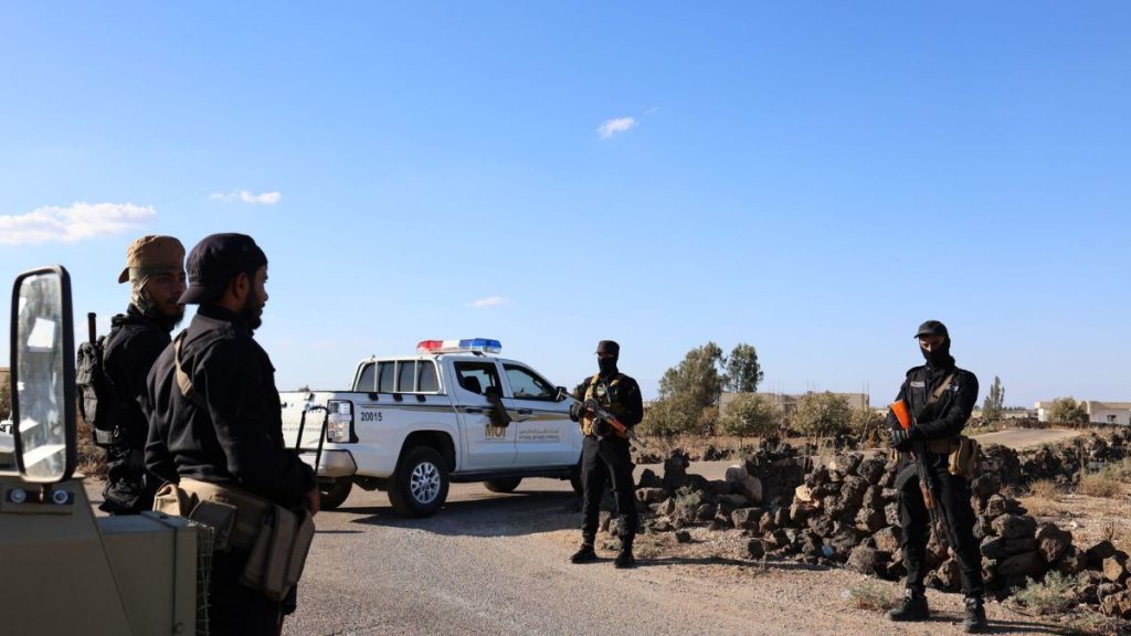 السويداء.. الفصائل المحلية تستهدف حاجزًا للأمن الداخلي