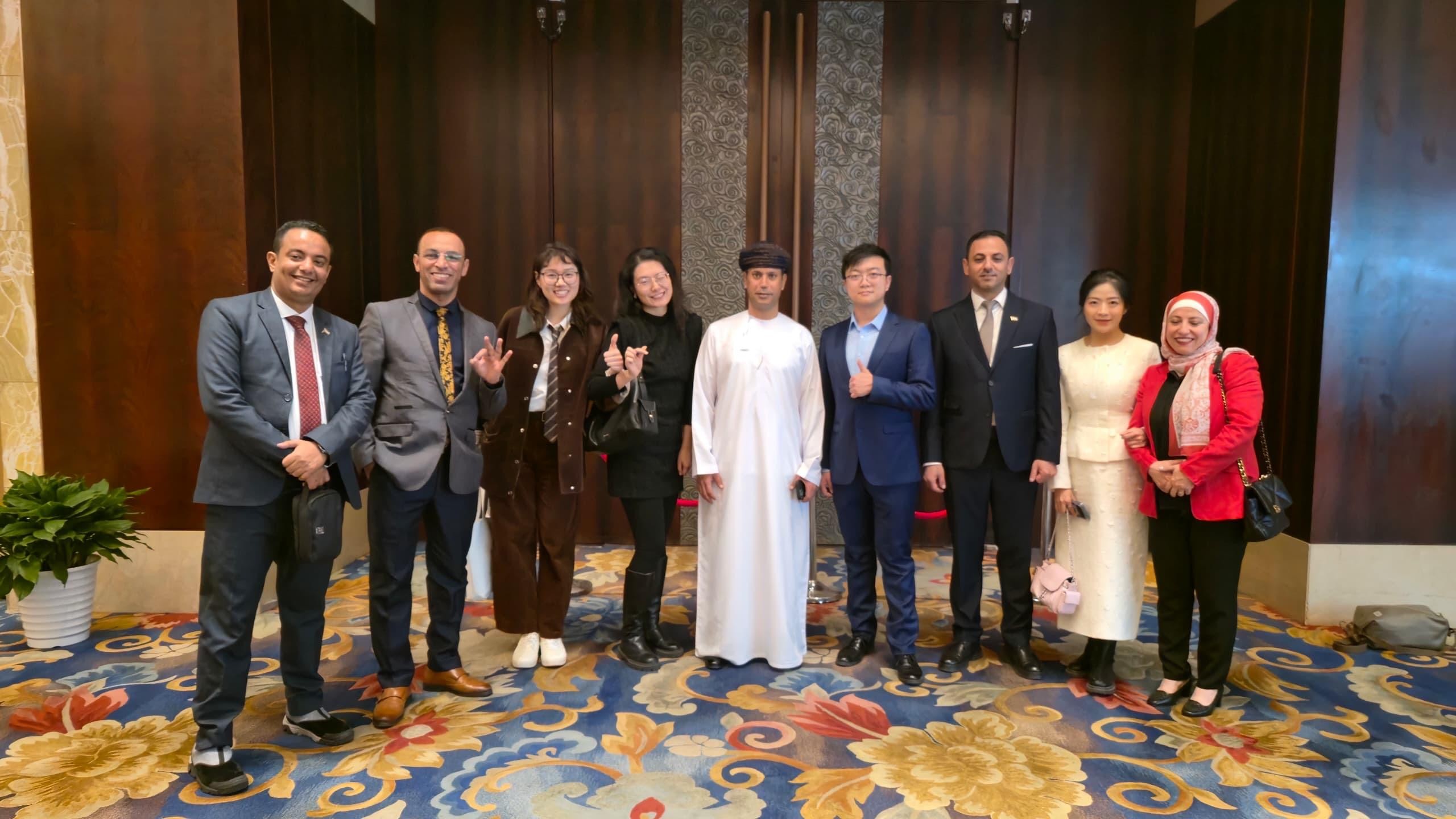 احتفالات السفارة في بكين (3).jpg