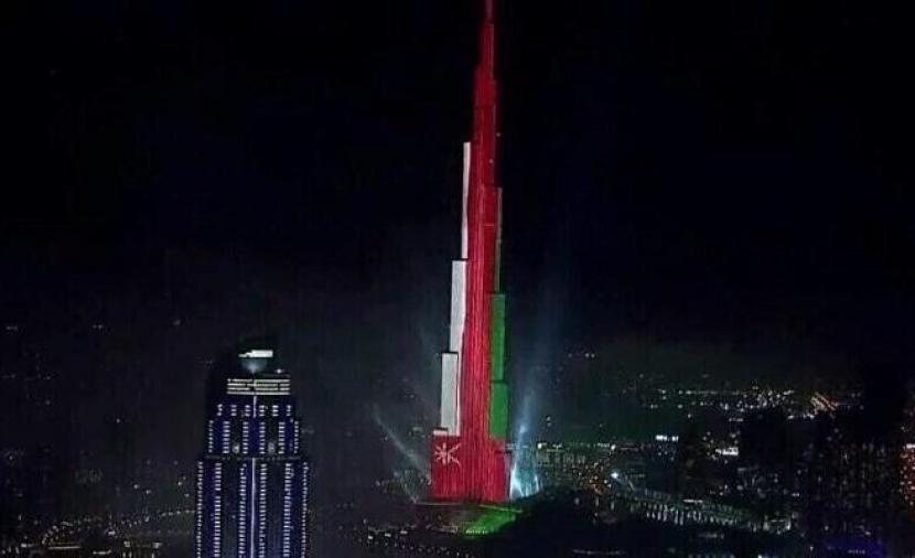 دبي تحتفي باليوم الوطني العُماني