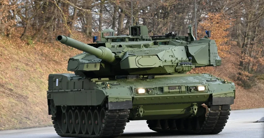 ألمانيا تكشف عن نسخة متطورة من مدفع PzH 2000 بعد إخفاق سلفه