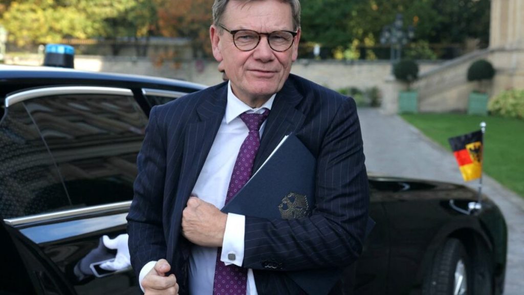 الخارجية الألمانية تدعو إلى دعم السوريين لإعادة بناء بلدهم