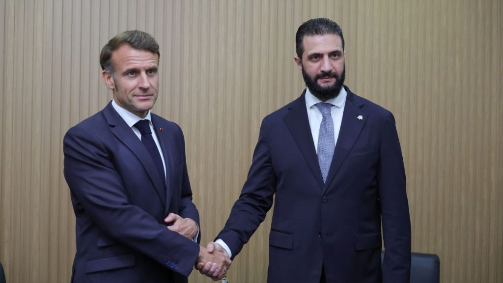 ماكرون يدعو الشرع للانضمام إلى “التحالف الدولي”