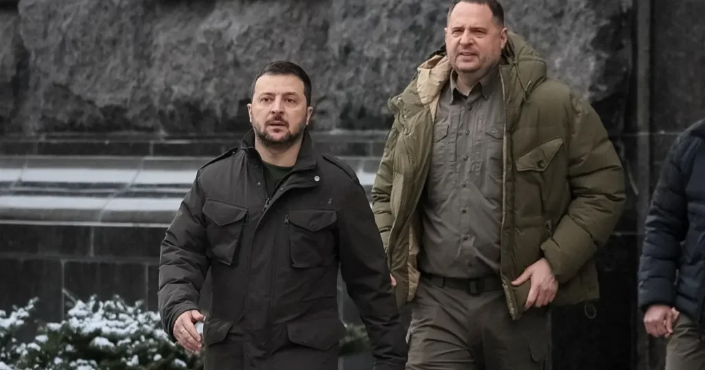 سلطات مكافحة الفساد الأوكرانية تداهم منزل مدير مكتب زيلينسكي