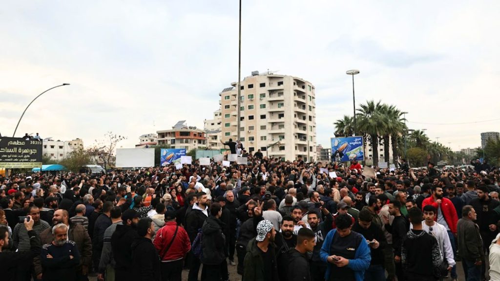 تظاهرات الساحل اختبار آخر لسوريا الجديدة