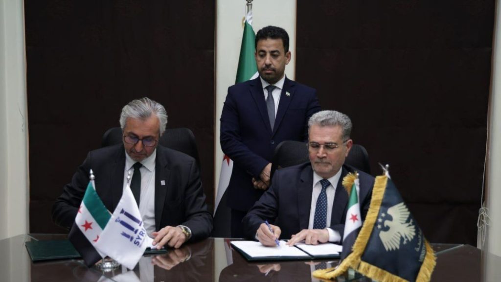 “الصحة” توقع اتفاقية لدعم الخدمات الطبية بريف حلب