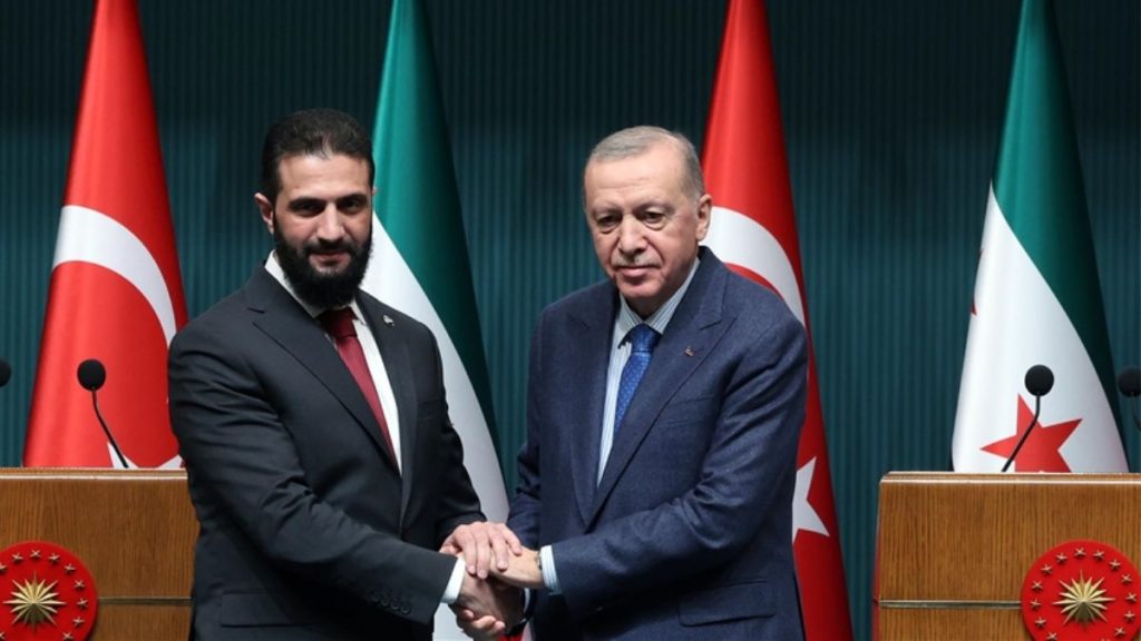 تركيا تنهي تجميد أصول الشرع وخطاب