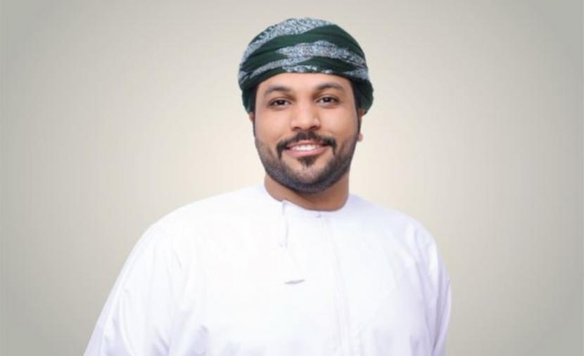 المعمري لـ”الرؤية”: شبابنا يمتلك مهارات واعدة في التسويق الرقمي وصناعة المحتوى