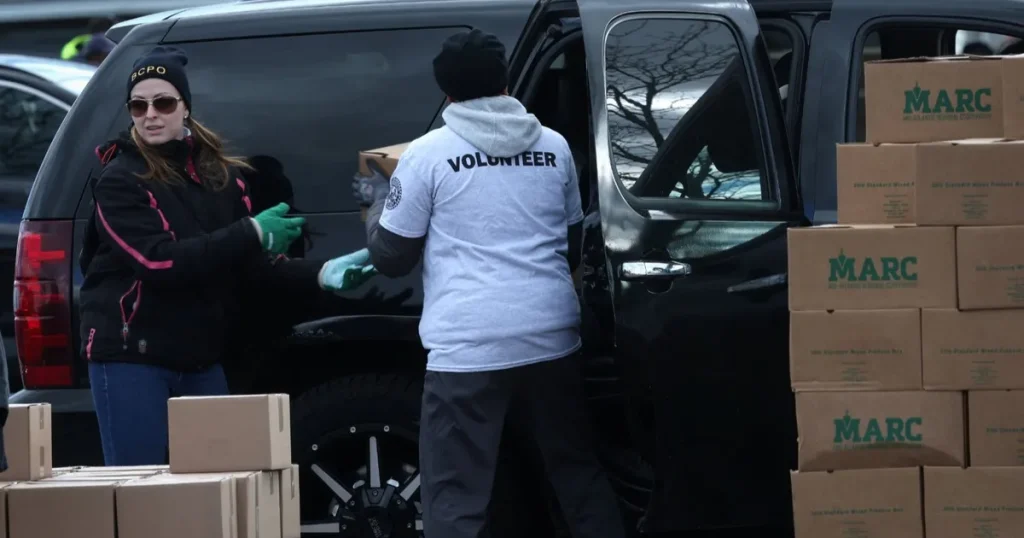 المحكمة العليا تسمح لترمب بحجب جزء من أموال إعانات الغذاء