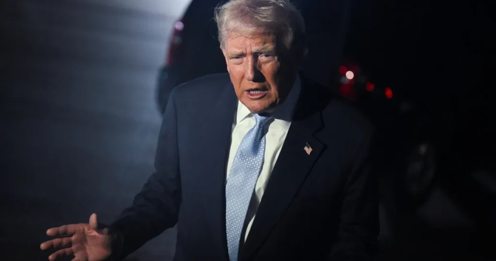 ترمب يطالب بمحاكمة ديمقراطيين بتهمة العصيان