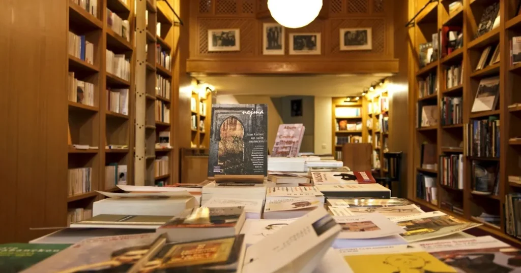 الترجمة في المغرب.. كتابة الذات بلغة العالم