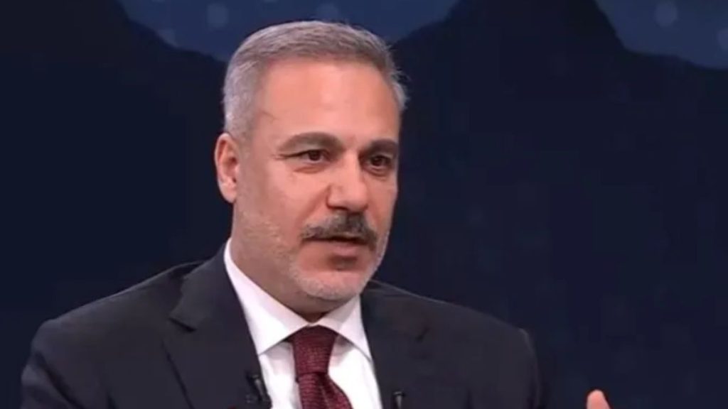 فيدان: نعمل مع أمريكا لتنفيذ اتفاق دمشق- “قسد”